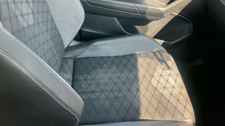 Volkswagen T-Roc 1.5 TSI R-Line 5dr Petrol Hatchback